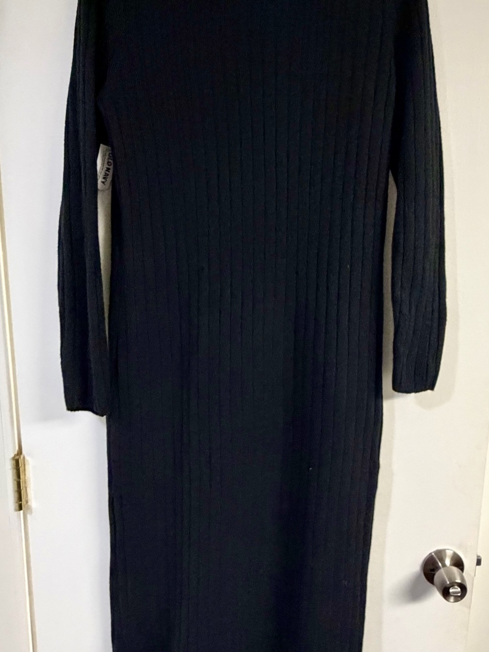 Women's Black Ribbed Long-Sleeve Maxi - (ankle length) Dress